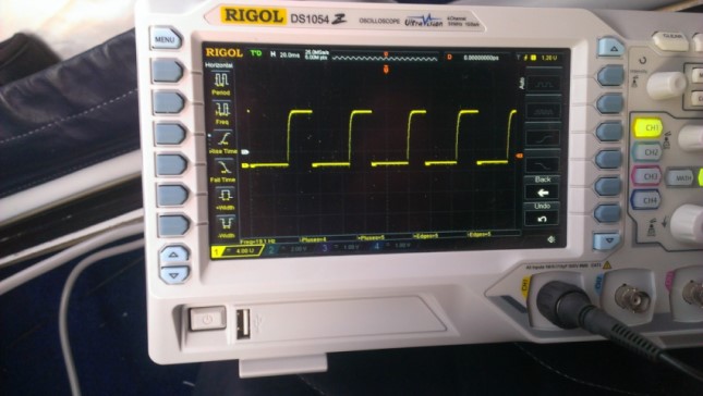 Plastic Flow Meter Pules on a Jab 3300 Engine running